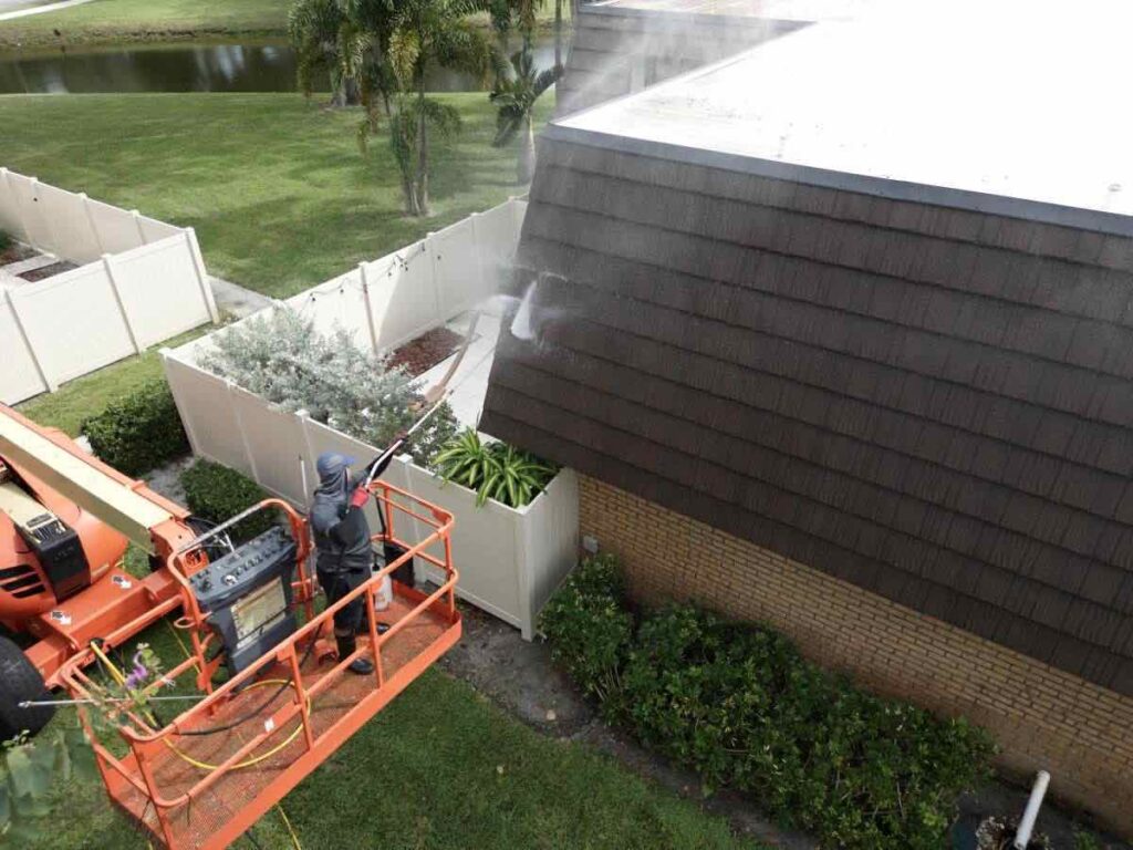 HOA Roof Cleaning