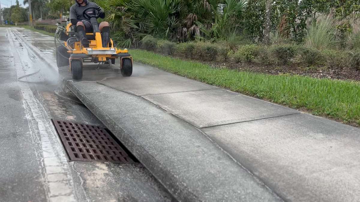 Commercial pressure cleaning 2025 06