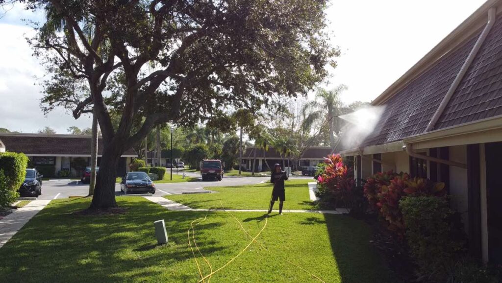 Commercial roof cleaning 2025 02